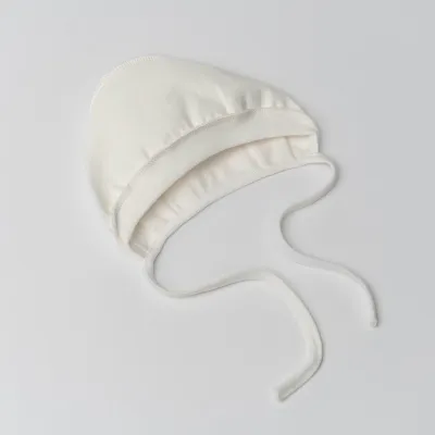 Vilaurita kepurytė išvirkščiomis siūlėmis 749, 38 cm.