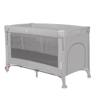 Lionelo Ellen divstāvu manēža, pelēks betons